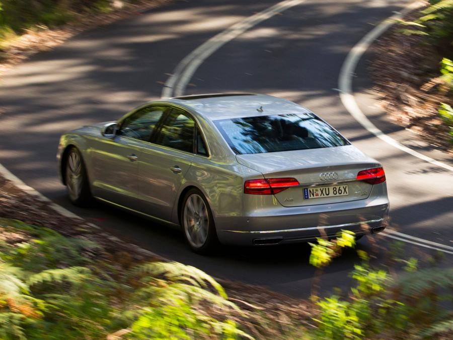  Audi A8 3.0 TDI Quattro (D4) 2014 года  (AU) (фото 20 из 22)